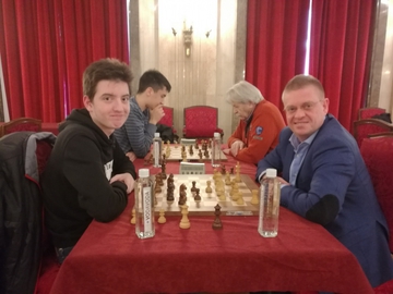Humanitarni šahovski turnir ambasada